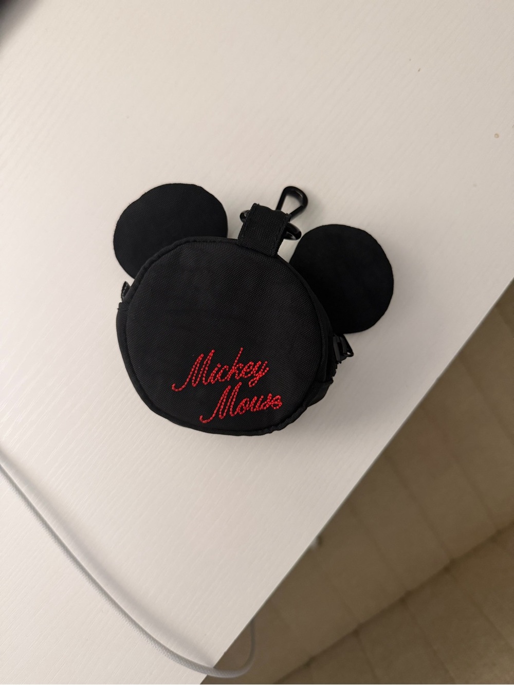 BAGGU Mickey bag charm ⭐️ - Picture 3 of 3